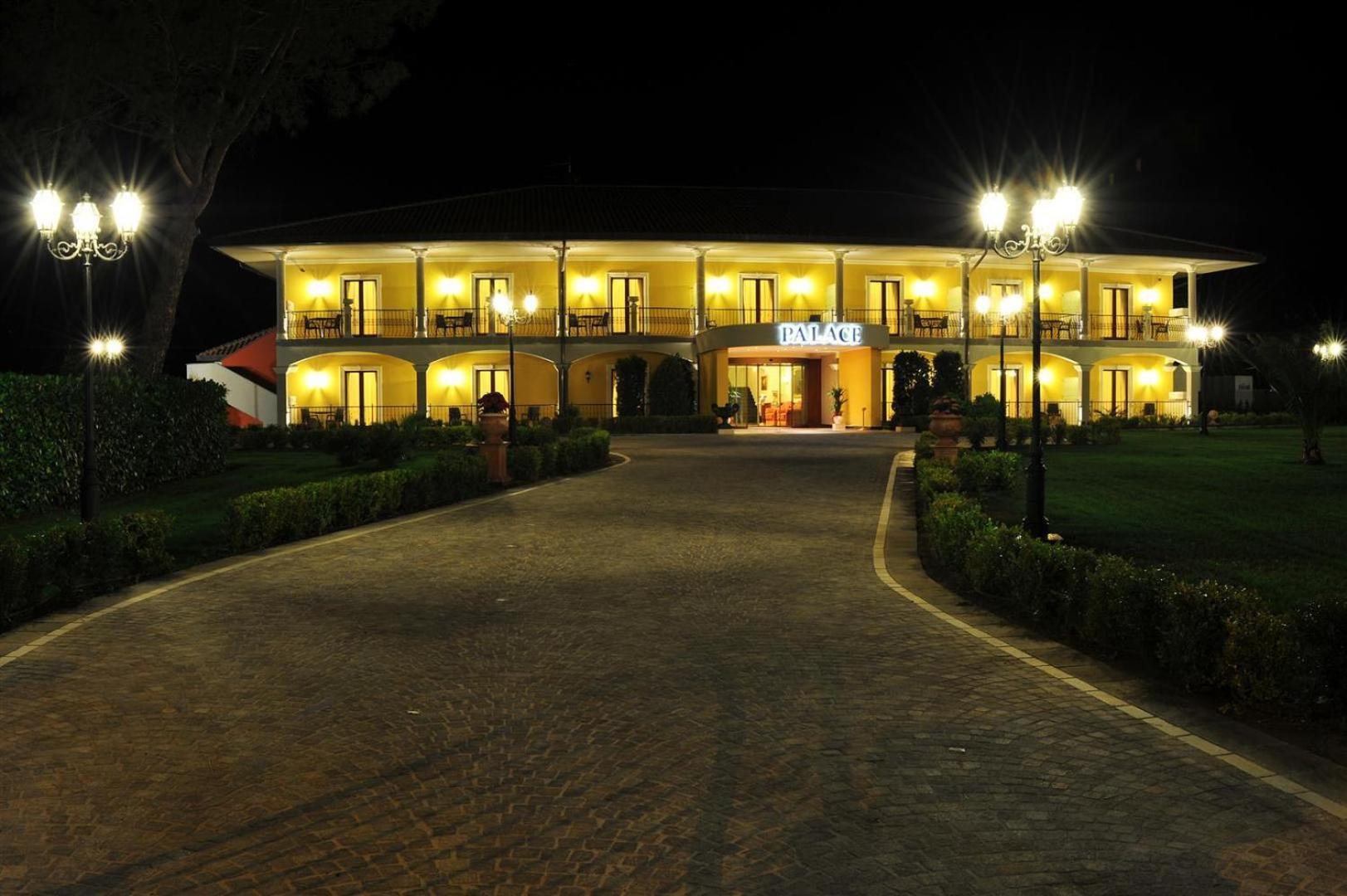 Hotel Lido - Beach And Palace Bolsena Extérieur photo