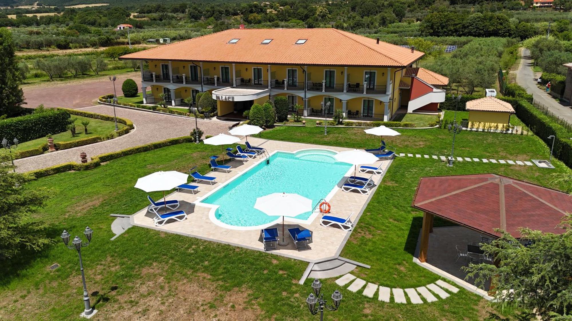 Hotel Lido - Beach And Palace Bolsena Extérieur photo