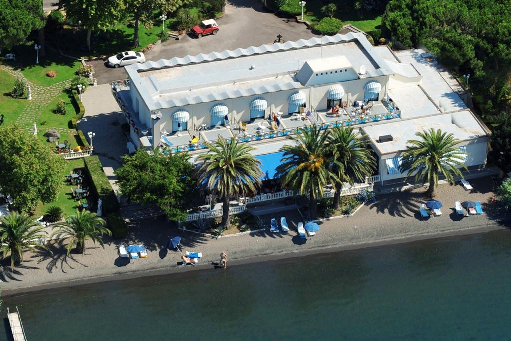 Hotel Lido - Beach And Palace Bolsena Extérieur photo