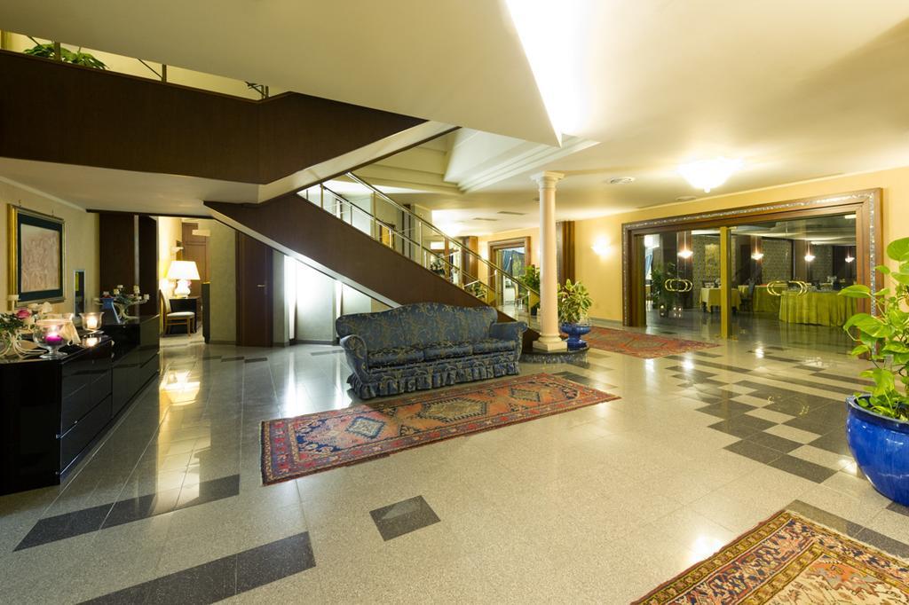 Hotel Lido - Beach And Palace Bolsena Extérieur photo